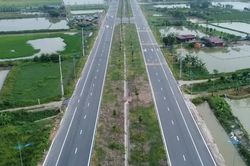 Đường trục phía Nam còn 15,5 km đang thi công nước rút