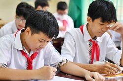 Đừng để 'học thật, thi thật' chỉ là học nhiều, thi nhiều