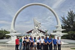 Chi đoàn Kiểm toán nhà nước khu vực VIII tổ chức hoạt động về nguồn