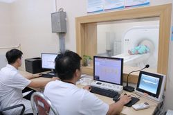 C&ocirc;ng khai, minh bạch danh mục dịch vụ, mức gi&aacute; kh&aacute;m, chữa bệnh theo y&ecirc;u cầu