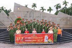 Trại tạm giam số 2 Công an TPHCM: Tri ân nguồn cội, phát huy đạo lý 'Uống nước nhớ nguồn' của dân tộc