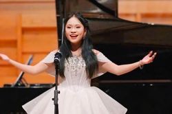 NSƯT Phương Nga tiết lộ điều ít biết về học trò 16 tuổi vừa đỗ thủ khoa
