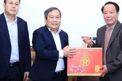 Người thương binh nặng lòng với bình yên khu phố