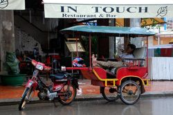 Campuchia mất gần 50% lượng khách quốc tế trong nửa đầu năm