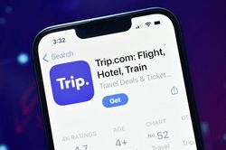 Trip.com bị Trung Quốc phạt 765 triệu USD v&igrave; lạm dụng thế độc quyền