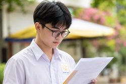 Nghiên cứu tổ chức thi tốt nghiệp THPT nhiều đợt trong năm