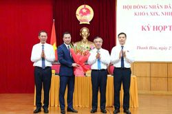 Thiếu tướng T&ocirc; Anh Dũng được bầu giữ chức Chủ tịch UBND tỉnh Thanh H&oacute;a