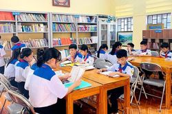 Khẩn trương sắp xếp trường lớp, giảm biên chế quản lý, tăng biên chế trực tiếp giảng dạy