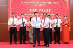 Điện Bi&ecirc;n c&ocirc;ng bố quyết định th&agrave;nh lập Trung t&acirc;m Việc l&agrave;m-Người c&oacute; c&ocirc;ng