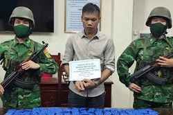 Hưng Yên bắt vụ vận chuyển 30 nghìn viên ma túy tổng hợp