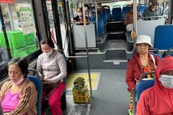 Th&agrave;nh phố Hồ Ch&iacute; Minh: Để người đi bộ tiếp cận phương tiện c&ocirc;ng cộng trong b&aacute;n k&iacute;nh 300-500m