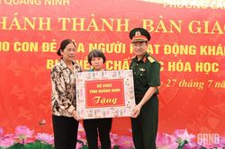 Quảng Ninh: Bàn giao nhà tình nghĩa tặng thân nhân người hoạt động kháng chiến bị nhiễm chất độc hóa học