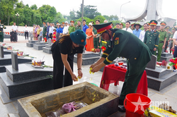 Đắk Lắk truy điệu, an táng 5 hài cốt liệt sĩ