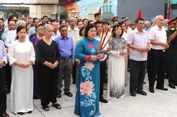 Khánh thành công trình cải tạo Bia truyền thống phường Tân Sơn Nhì