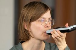 Thiết bị đo khí thở để biết tập thể dục có giúp bạn gầy đi hay không