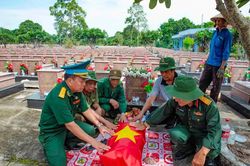 Những chuyến xe nghĩa t&igrave;nh đưa đồng đội trở về