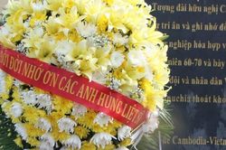 Lễ dâng hương kỷ niệm 79 năm Ngày Thương binh - Liệt sĩ tại thủ đô Phnom Penh, Campuchia