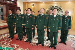 Đảng ủy, Bộ Tư lệnh Bộ đội Bi&ecirc;n ph&ograve;ng d&acirc;ng hương, tưởng niệm Chủ tịch Hồ Ch&iacute; Minh v&agrave; c&aacute;c Anh h&ugrave;ng, liệt sĩ