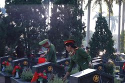 Cục Cảnh s&aacute;t ph&ograve;ng, chống tội phạm về m&ocirc;i trường lan tỏa truyền thống 'Đền ơn đ&aacute;p nghĩa'