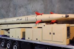 Hé lộ tên lửa đạn đạo đáng gờm của Iran