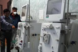 Bí ẩn đằng sau những thiết bị y tế tiền tỷ bị bỏ quên ở Huế