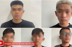 Khởi tố 9 đối tượng trong đường dây mua bán ma túy
