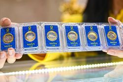 1 gam vàng đổi được bao nhiêu chỉ? Cách quy đổi chính xác