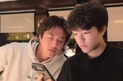Con trai Kwon Sang Woo 'Bản t&igrave;nh ca buồn' tuổi 17 cao 1,82m, giống cha như đ&uacute;c