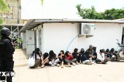 L&agrave;o b&agrave;n giao 67 c&ocirc;ng d&acirc;n Th&aacute;i Lan li&ecirc;n quan hoạt động lừa đảo trực tuyến