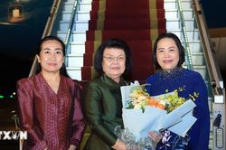 Chủ tịch Quốc hội Campuchia bắt đầu thăm ch&iacute;nh thức Việt Nam