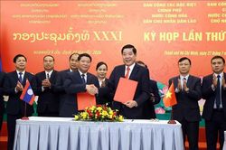 Tiếp tục đẩy mạnh tìm kiếm, quy tập hài cốt liệt sĩ Việt Nam hy sinh tại Lào