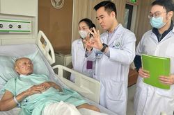 Người lính 85 tuổi và ca mổ nghẹt thở khép lại vết thương chiến tranh
