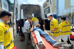 Li&ecirc;n tiếp cấp cứu nhiều ca tai nạn lao động nghi&ecirc;m trọng