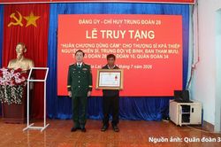 Chiến sĩ qu&ecirc;n m&igrave;nh cứu d&acirc;n được truy tặng Hu&acirc;n chương Dũng cảm