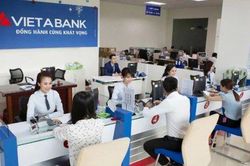 Chi ph&iacute; dự ph&ograve;ng tăng gần 20 lần, VietABank b&aacute;o lợi nhuận qu&yacute; II giảm 12%