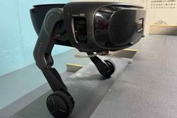 V&igrave; sao robot h&uacute;t bụi Trung Quốc chiếm thị phần 70% to&agrave;n cầu?
