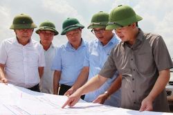 Chủ tịch UBND tỉnh Bắc Ninh Phạm Hoàng Sơn: Tập trung các giải pháp, đẩy nhanh tiến độ dự án các khu tái định cư sân bay Gia Bình