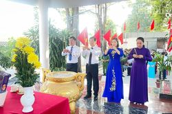 Phường Bảo An dâng hương, dâng hoa tưởng niệm các anh hùng liệt sĩ