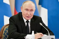 Tổng thống Putin: Ukraine sớm hay muộn sẽ mất các vùng lãnh thổ phía Tây