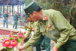 Kỷ niệm 79 năm Ng&agrave;y Thương binh - Liệt sĩ (27/7/1947 - 27/7/2026): 'Đồng đội t&ocirc;i c&ograve;n nằm đ&oacute;!'