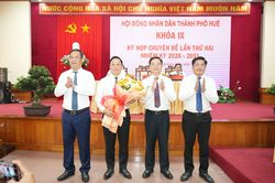 Ông Lê Trí Thanh được tín nhiệm bầu giữ chức Chủ tịch UBND thành phố Huế