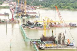 Gỡ tr&uacute;ng điểm nghẽn để th&uacute;c đẩy đầu tư c&ocirc;ng