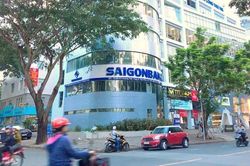 Lộ diện ng&acirc;n h&agrave;ng đầu ti&ecirc;n thua lỗ trong qu&yacute; II