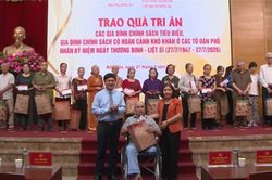 Phường Đống Đa tri &acirc;n người c&oacute; c&ocirc;ng dịp kỷ niệm 27/7