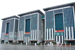 Chủ tịch UBND tỉnh Lê Hải Hòa kiểm tra việc thực hiện công vụ và quản lý, sử dụng Trụ sở làm việc các sở, ban, ngành tỉnh