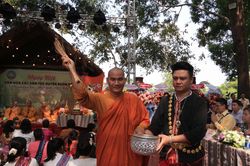 Khi 11 d&acirc;n tộc c&ugrave;ng nhận l&agrave; 'người trong bu&ocirc;n'