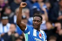 Chelsea gây sốc với Welbeck