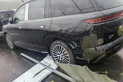 Nhà máy BYD gặp bão, lô xe sắp giao khách hư hỏng toàn bộ