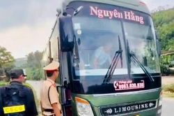 Phát hiện, xử lý 3 xe khách chở quá số người quy định