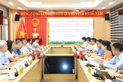 Tuy&ecirc;n Quang nỗ lực g&igrave;n giữ danh hiệu C&ocirc;ng vi&ecirc;n địa chất to&agrave;n cầu Cao nguy&ecirc;n đ&aacute; Đồng Văn